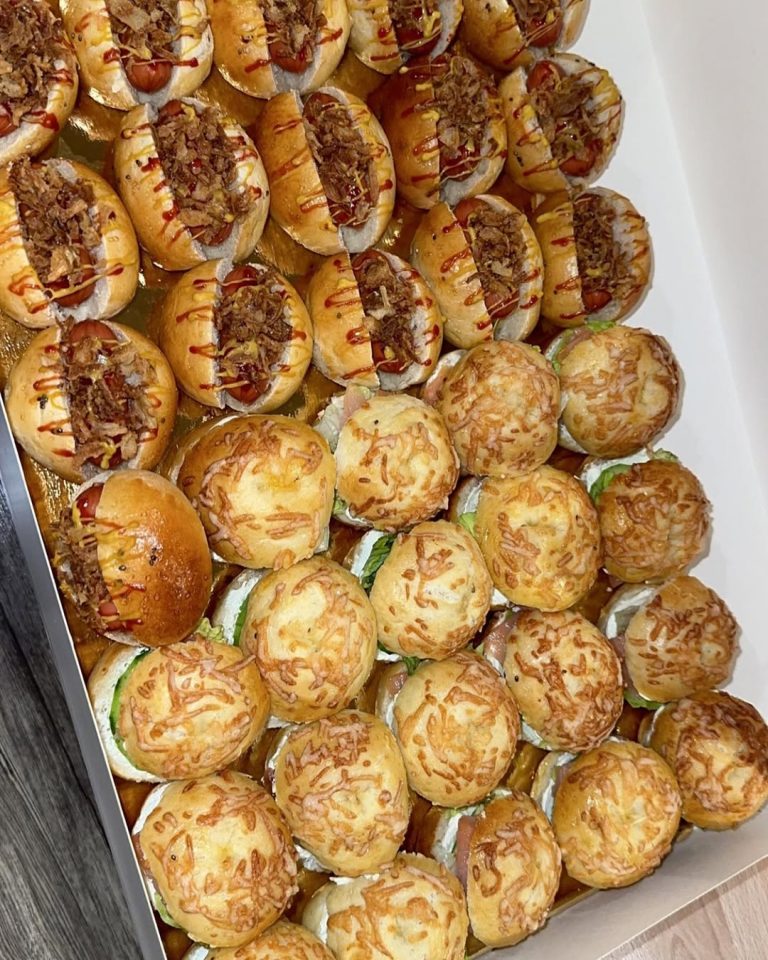 downloadgram.org_621567015_18090699140489074_1018709886230453213_n