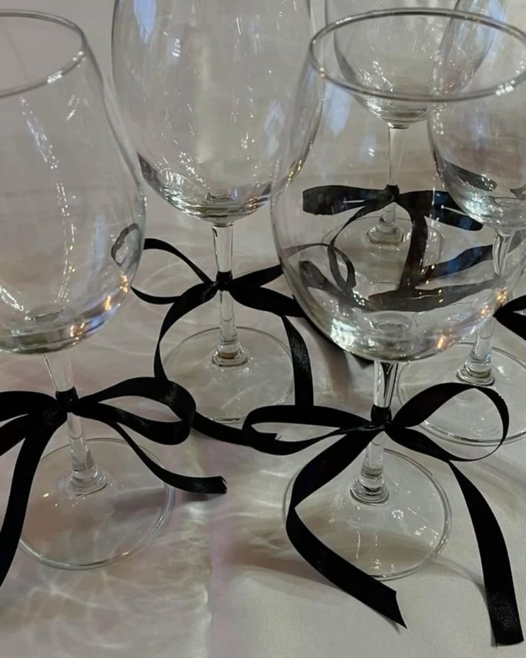 ✨𝓦𝓱𝓮𝓷 𝓪𝓻𝓽 𝓶𝓮𝓮𝓽𝓼 𝓔𝓵𝓮𝓰𝓪𝓷𝓬𝓮✨